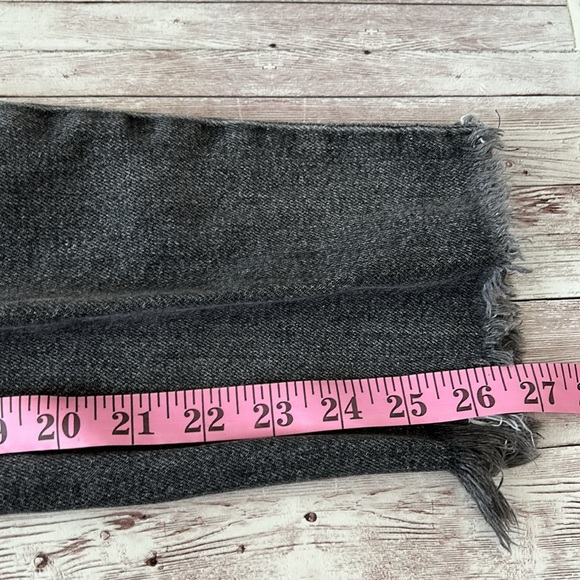 Lucky Brand High Rise Drew Mom Button Fly Jean Fredericksburg Ct Distressed Grey - Picture 13 of 14